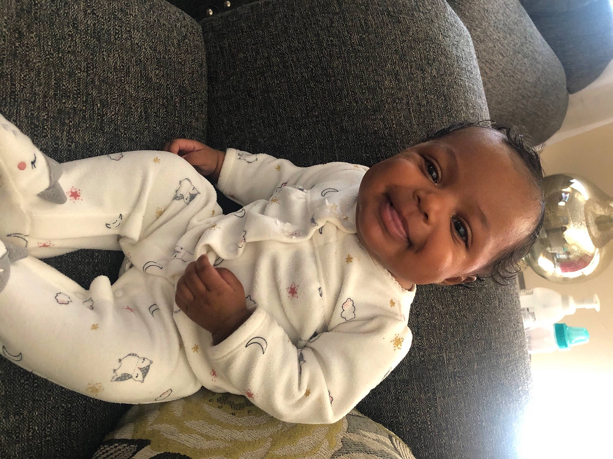 Destinee is registered to the contest to win money with this photo: baby, birth, cheek, child, ear, finger, forehead, hand, happy, joy, nose, person, skin, smile, toddler