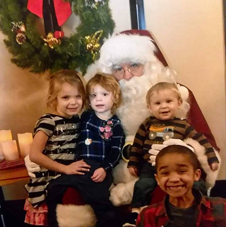 Izzyana Lute joined the competition — help win amazing prizes! child, christmas, christmas_decoration, christmas_eve, christmas_tree, cousin, event, family, fictional_character, happy, holiday, joy, lap, people, person, photography, santa_claus, sibling, smile, toddler