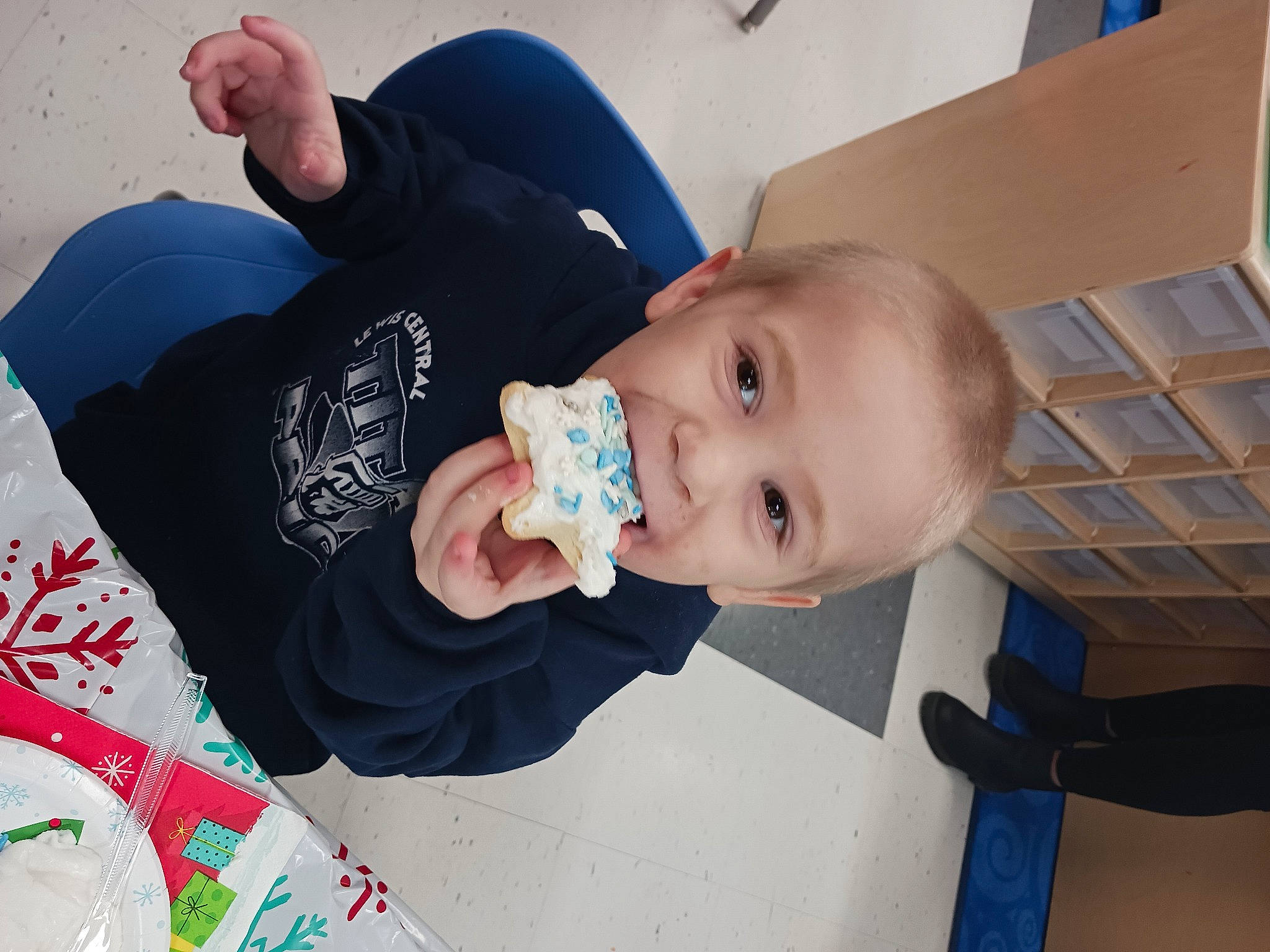Allen Jr Lute is registered to the contest to win money with this photo: baby, baby_products, baby_toddler_clothing, cheek, child, comfort, drinkware, elbow, fun, happy, mouth, person, play, room, sitting, sleeve, smile, t_shirt, toddler, vacation
