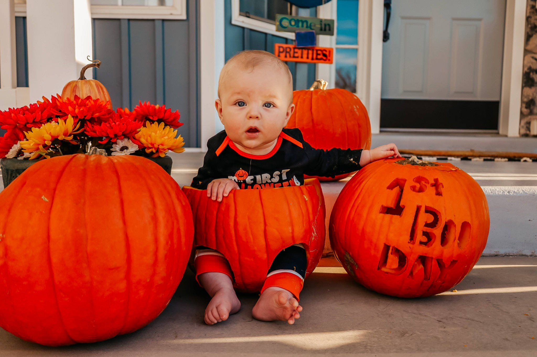 Echo is registered to the contest to win money with this photo: calabaza, cucurbita, door, flooring, flower, gourd, grass, happy, jack_o_lantern, jeans, leg, local_food, orange, people, person, plant, pumpkin, squash, surprise, vegetable