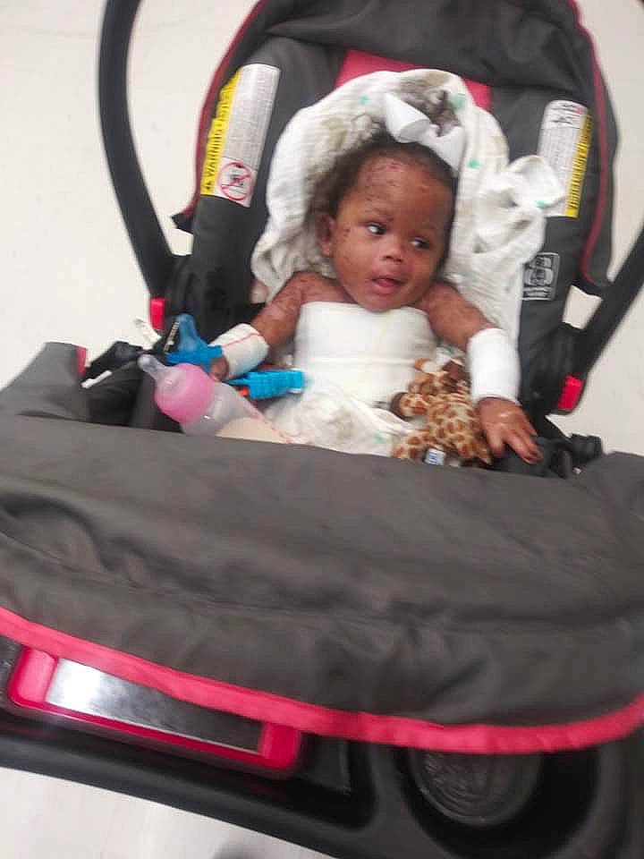 Sariyah is registered to the contest to win money with this photo: baby, baby_carriage, baby_in_car_seat, baby_products, baby_toys, car_seat, child, comfort, diaper_bag, infant_bed, person, product, toddler