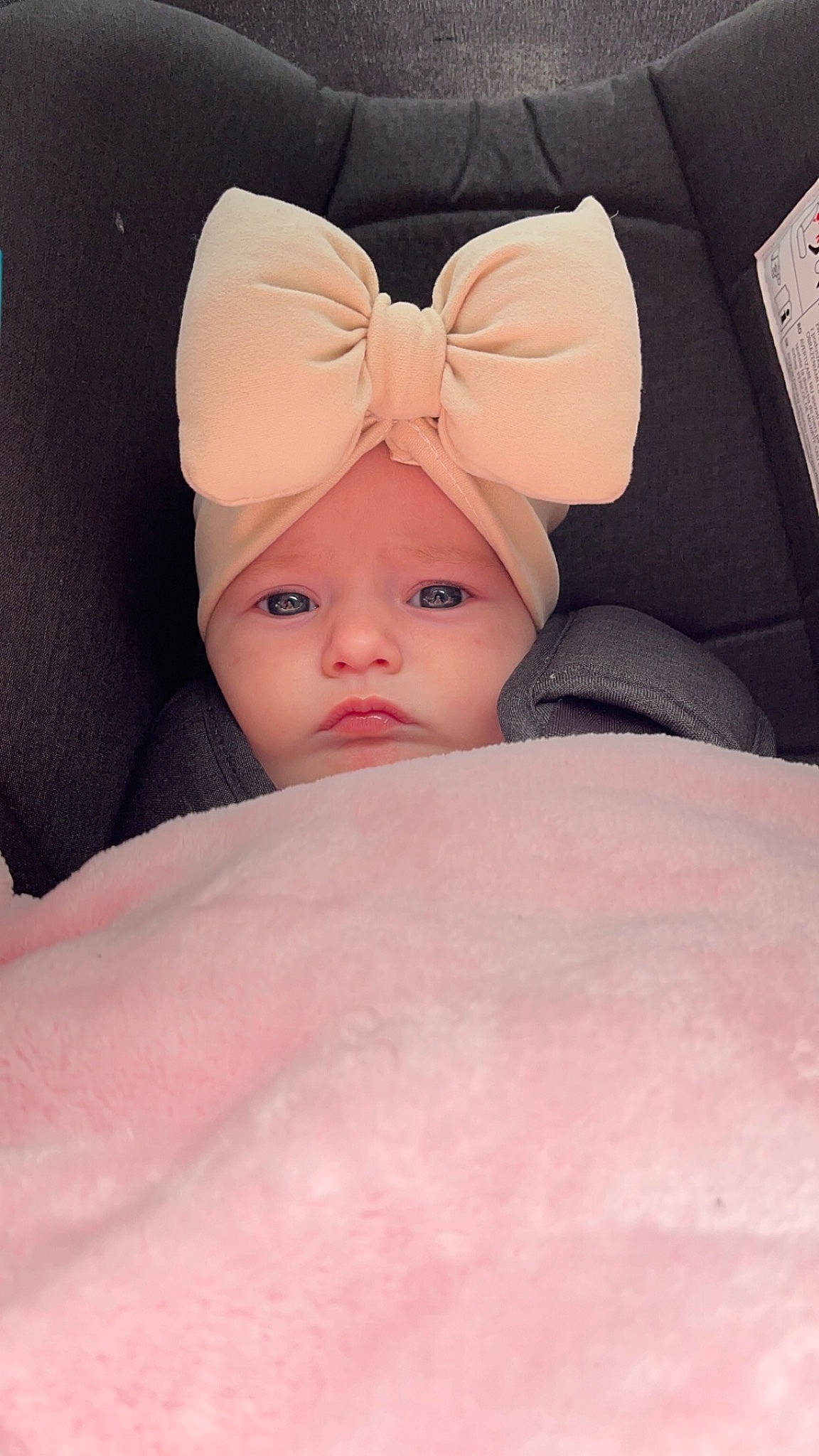 Lyhana a rejoint le concours — aidez-le/la à gagner de superbes lots ! abdomen, baby, baby_sleeping, baby_toddler_clothing, bedding, cap, comfort, costume_hat, eye, eyelash, fashion_accessory, fur, hair, headband, headpiece, headwear, human_body, linens, peach, person