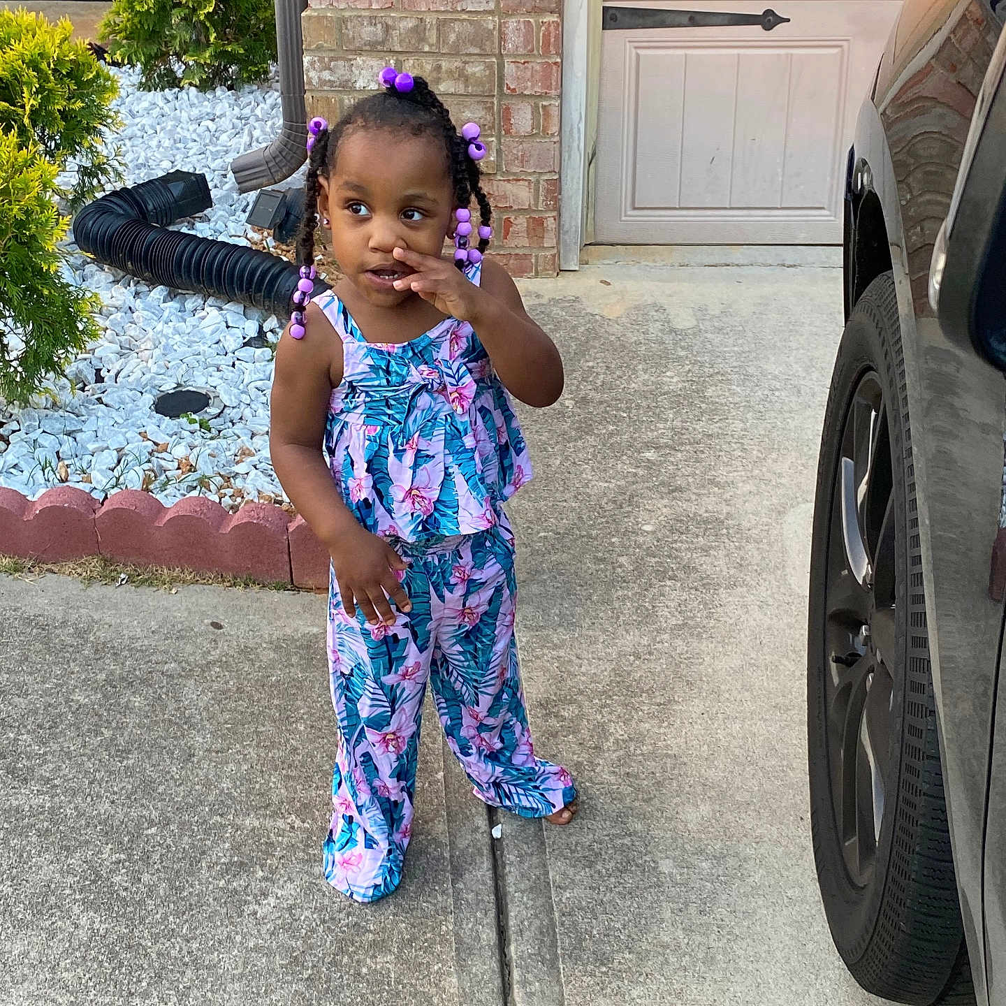 Janissa is registered to the contest to win money with this photo: alloywheel, car, carwheel, face, head, jar, machine, person, photography, plant, planter, portrait, pottedplant, pottery, spoke, tire, transportation, vase, vehicle, wheel