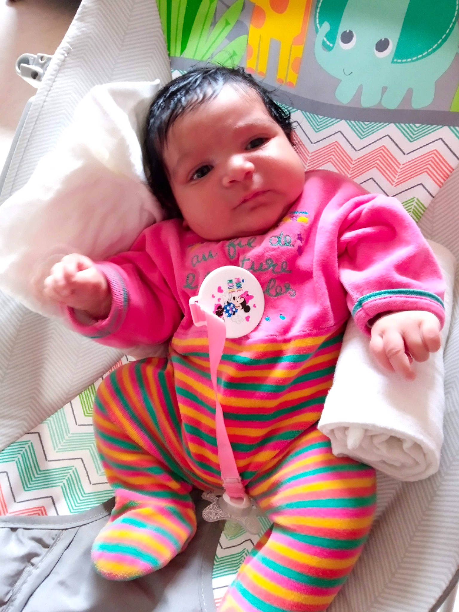 Amélya participe au concours pour gagner de l'argent avec cette photo : baby, cheek, child, person, pink, play, skin, smile, toddler