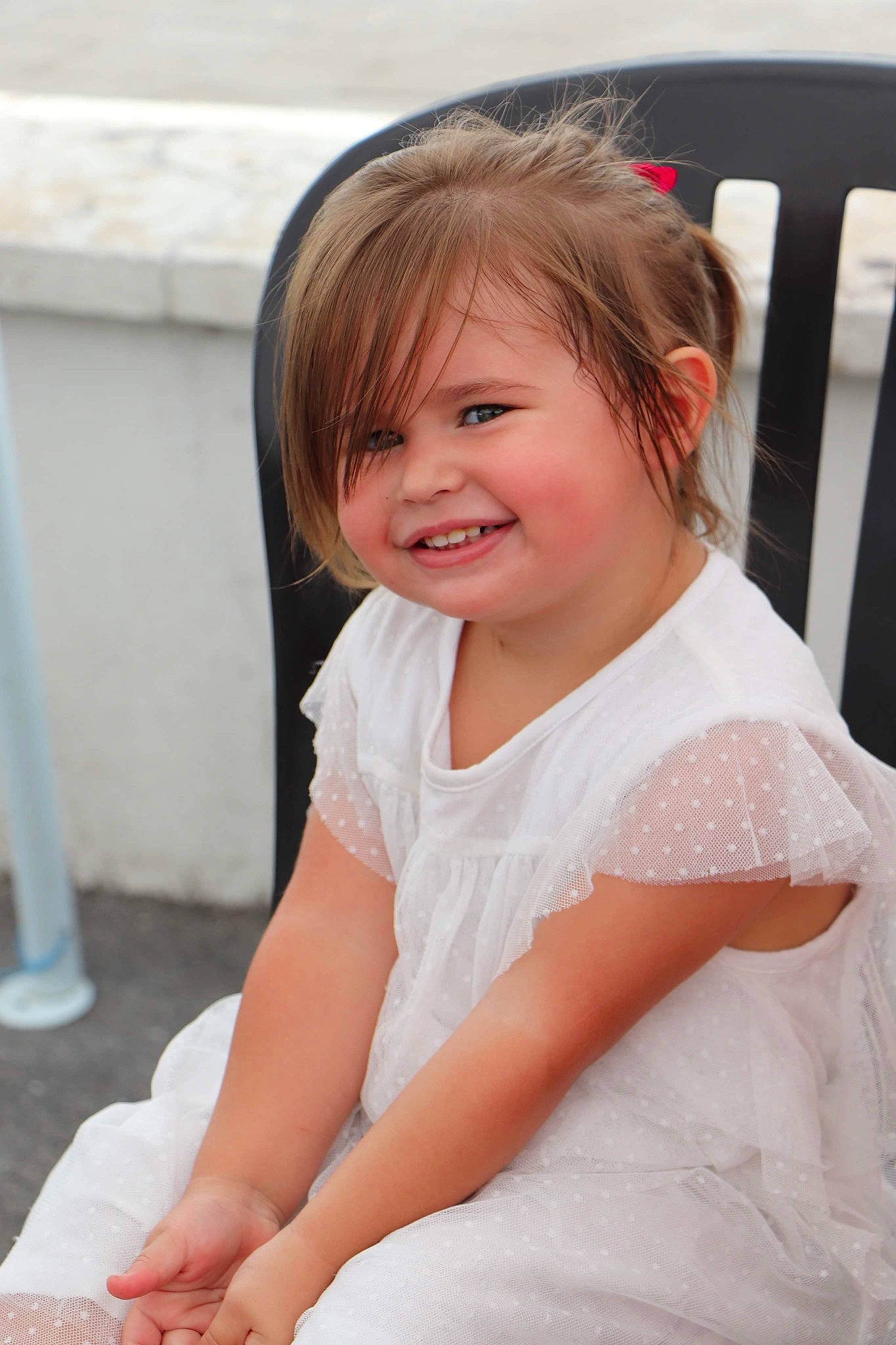 Lena a rejoint le concours — aidez-le/la à gagner de superbes lots ! baby, beauty, blond, child, child_model, dress, face, hair, joy, person, pink, sitting, skin, smile, toddler, vacation