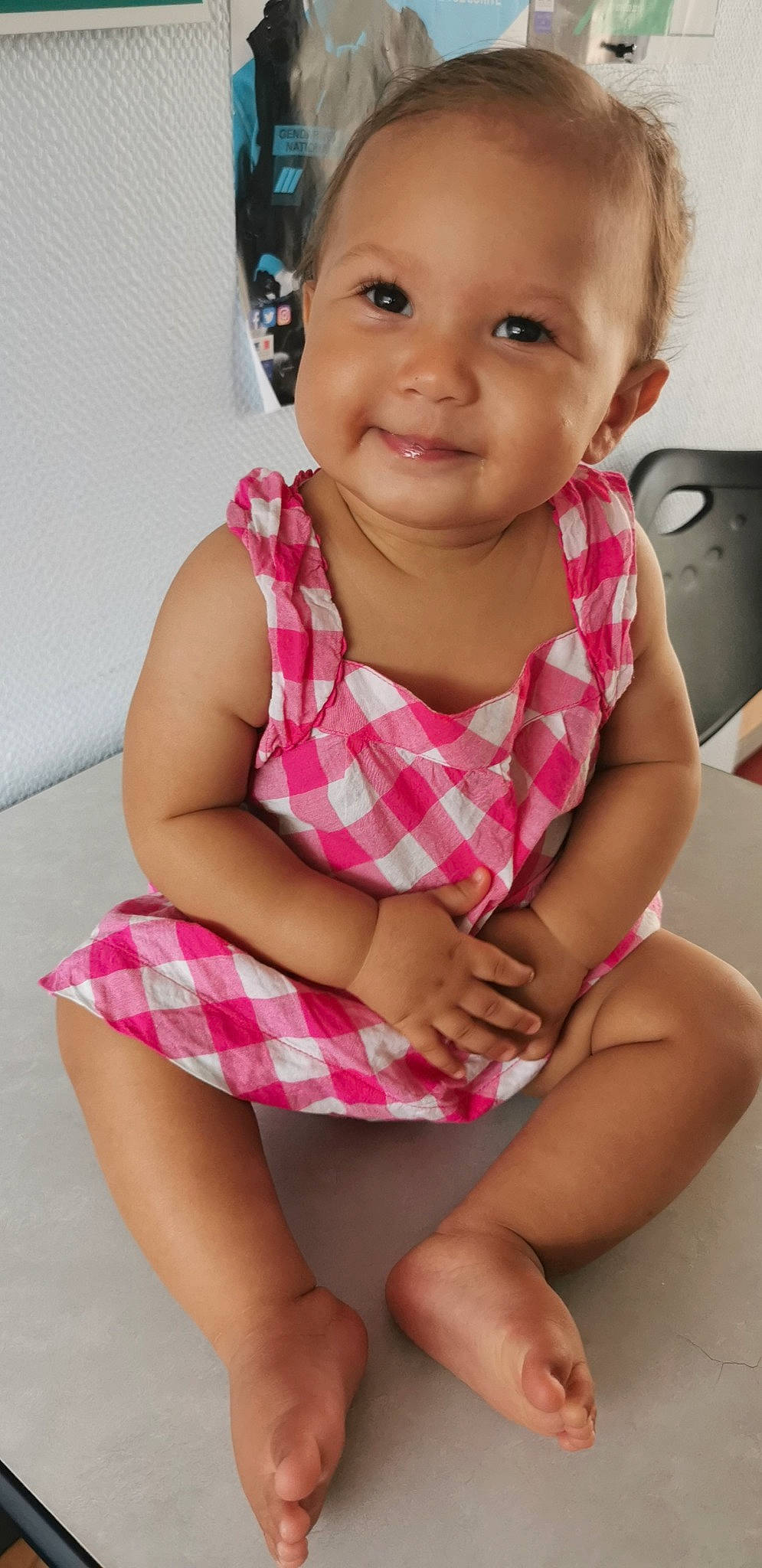 Amalya participe au concours pour gagner de l'argent avec cette photo : baby_toddler_clothing, cheek, chin, dress, eye, eyebrow, eyelash, face, hair, head, human_body, joint, joy, leg, lip, mouth, muscle, nose, organ, person