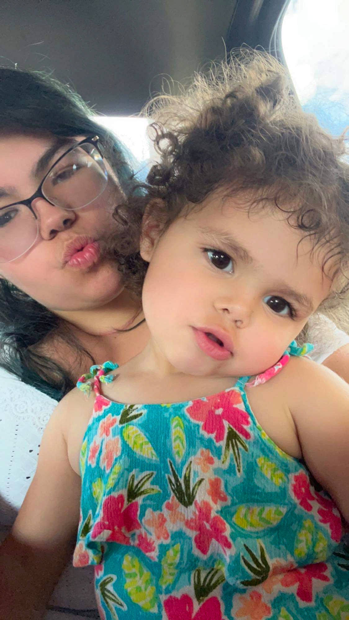 Penelope is registered to the contest to win money with this photo: black_hair, cheek, chin, cool, eye, eyelash, face, facial_expression, hair, happy, head, human, interaction, iris, lip, mouth, nose, organ, person, shoulder