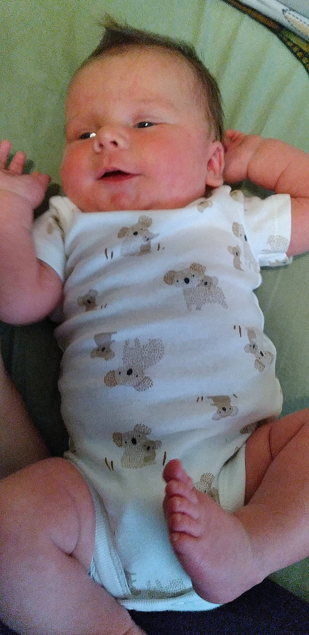 Donald is registered to the contest to win money with this photo: baby_toddler_clothing, cheek, chin, collar, finger, gesture, hand, happy, iris, lip, mouth, neck, nose, person, product, skin, sleeve, smile, stomach, textile