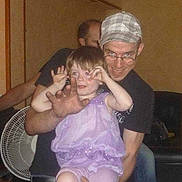 Yanis participe au concours pour gagner de l'argent avec cette photo :