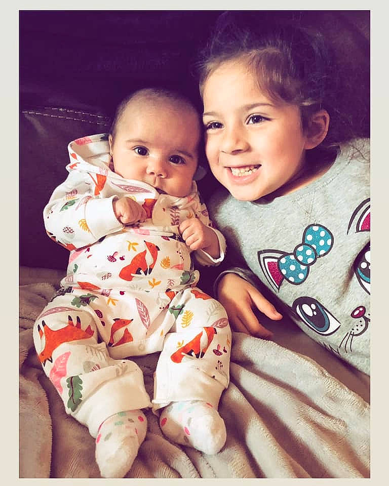 Jayleen is registered to the contest to win money with this photo: baby, cheek, child, cousin, daughter, face, family, fun, happy, joy, love, mother, nose, people, person, photo_caption, play, sibling, skin, smile