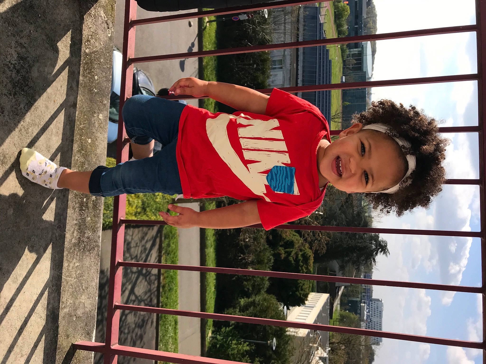 Kadia participe au concours pour gagner de l'argent avec cette photo : child, leisure, person