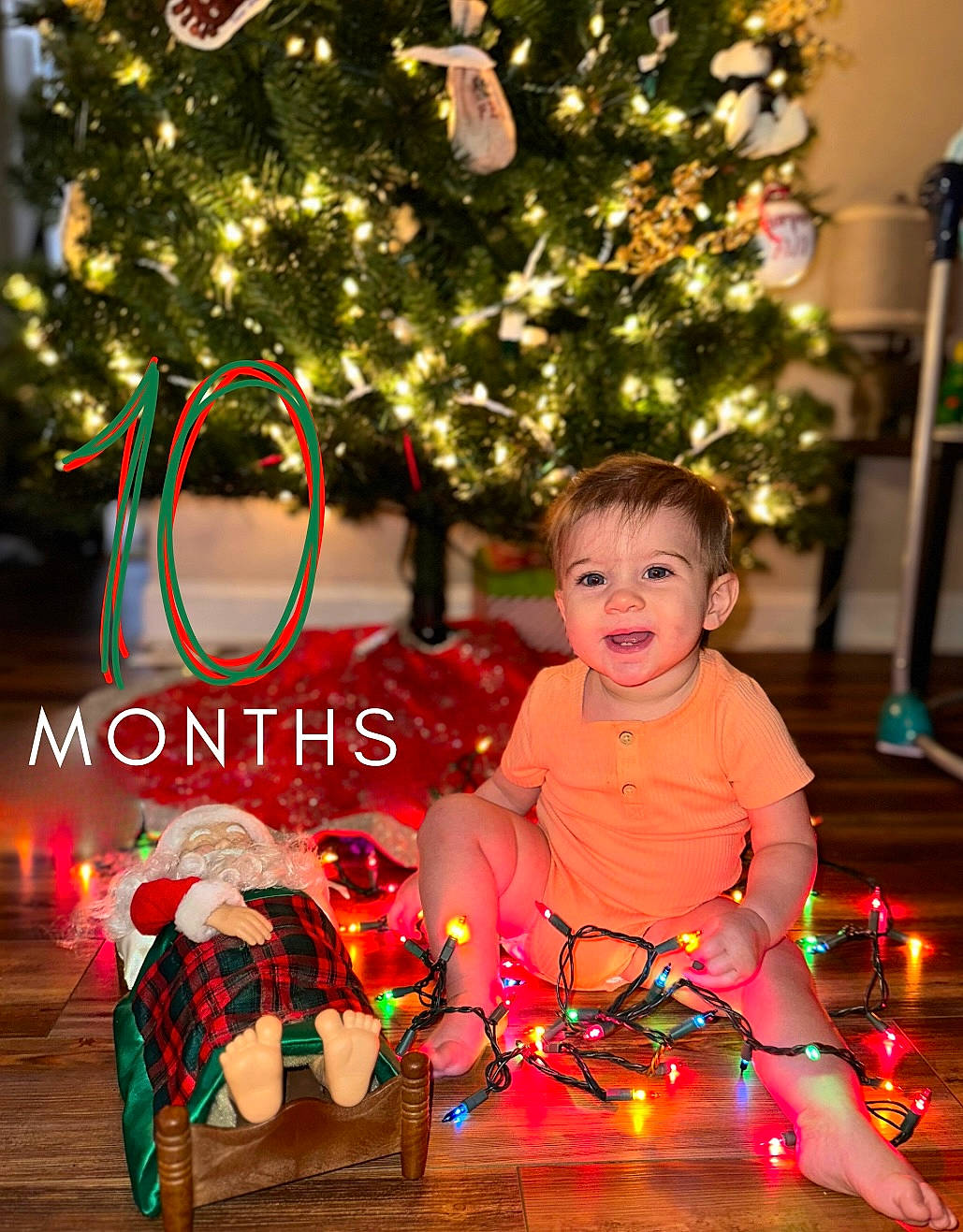 Brynleigh joined the competition — help win amazing prizes! beauty, christmas, christmas_decoration, christmas_eve, christmas_ornament, christmas_tree, event, fun, green, happy, holiday, holiday_ornament, joy, light, magenta, ornament, person, photograph, smile, snapshot