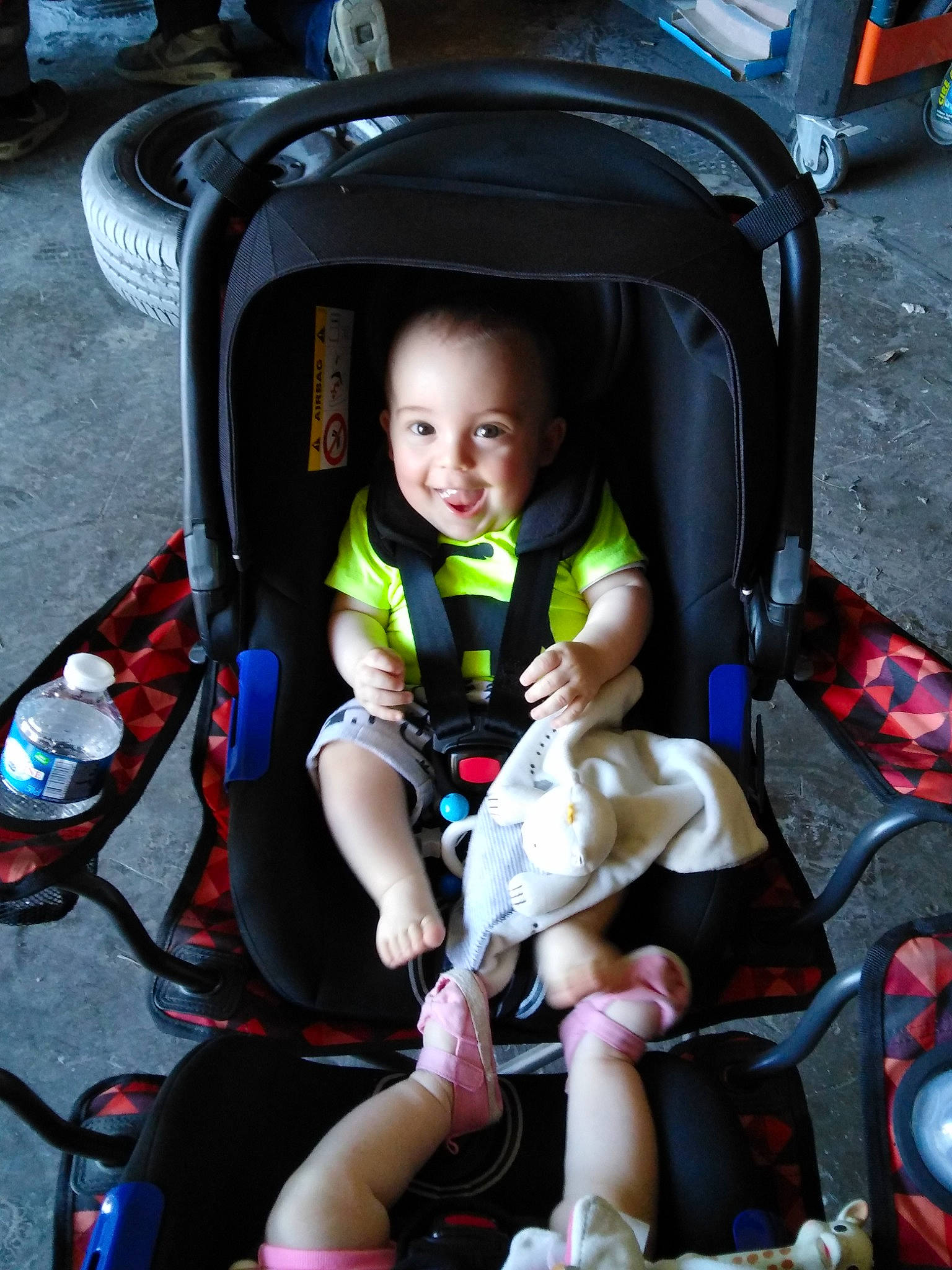 Aaron participe au concours pour gagner de l'argent avec cette photo : baby, baby_carriage, baby_products, child, joy, person, product, toddler, vacation, vehicle