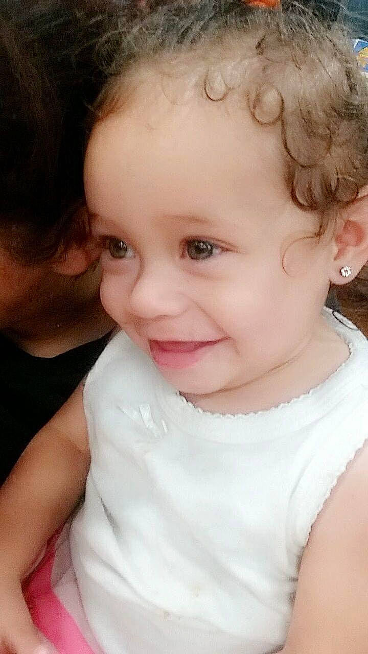 Anayah is registered to the contest to win money with this photo: cheek, chin, ear, eye, eyebrow, eyelash, facial_expression, forehead, hair, head, iris, jaw, joy, lip, mouth, neck, nose, person, shoulder, skin