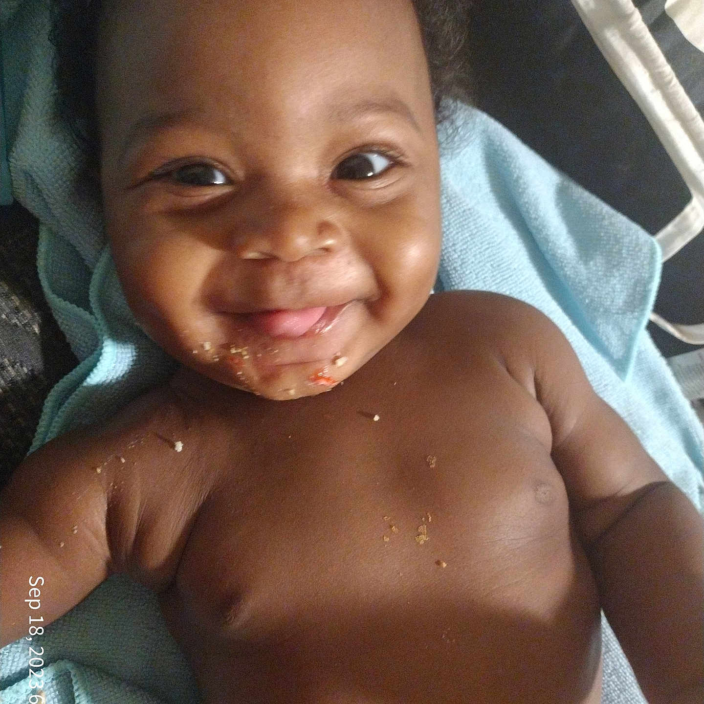 Rorey is registered to the contest to win money with this photo: accessories, architecture, baby, babylaughing, bodypart, building, earring, face, happy, head, jewelry, laughing, mouth, newborn, person, photography, portrait, selfie, smile, teeth