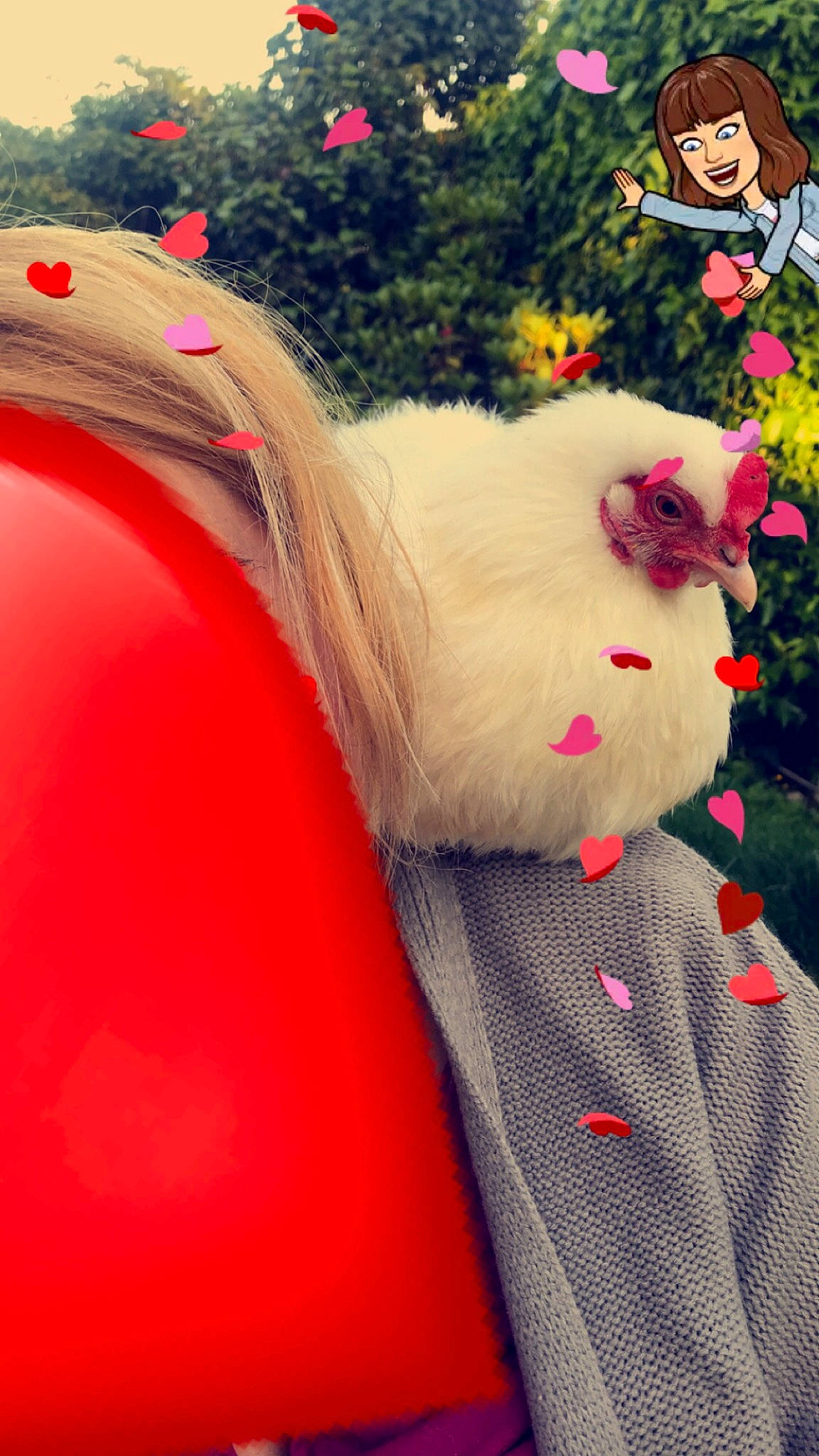 Piou a rejoint le concours — aidez-le/la à gagner de superbes lots ! fur, pink, plant, red