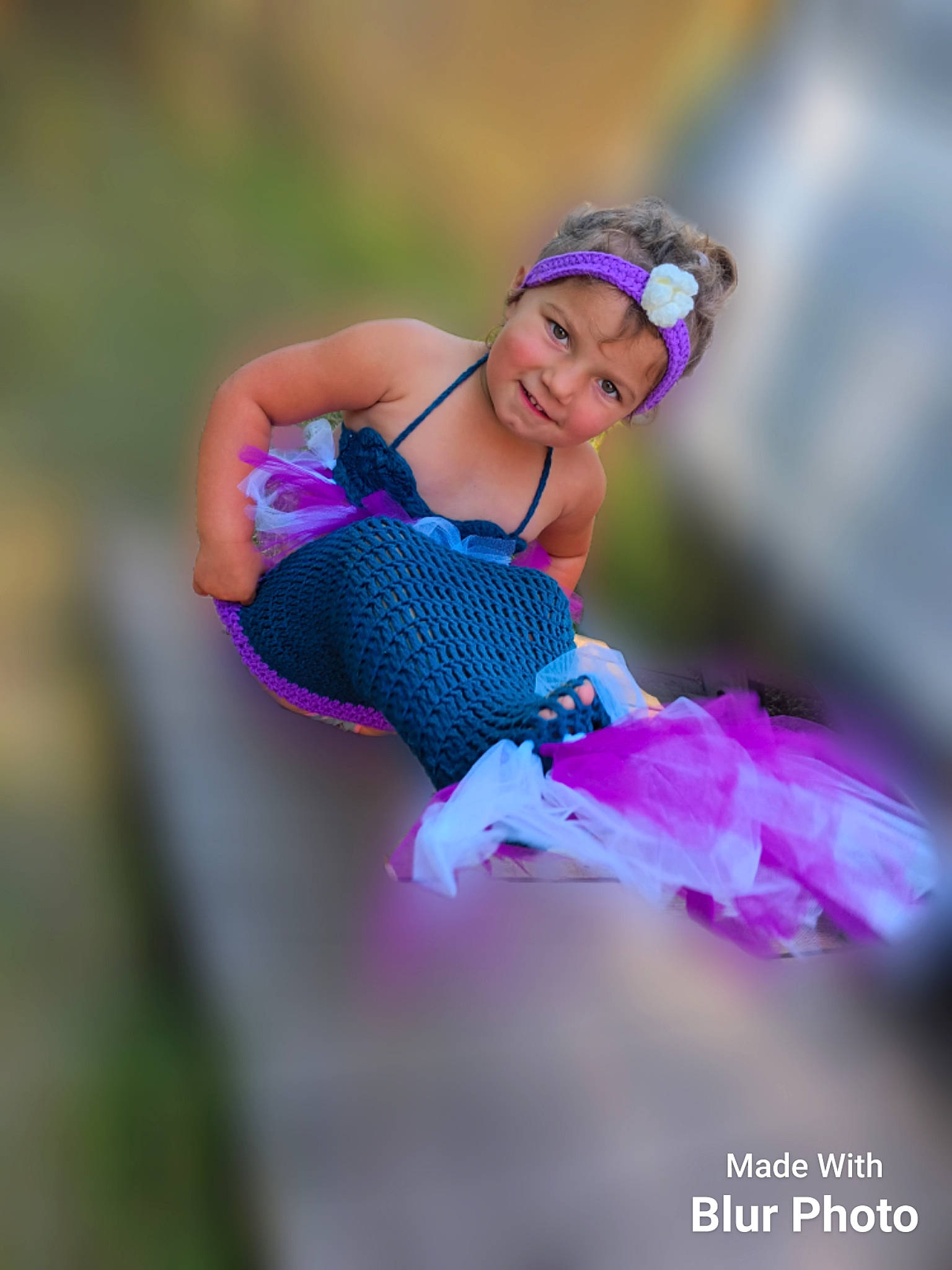 Swaïzy a rejoint le concours — aidez-le/la à gagner de superbes lots ! baby_toddler_clothing, ballet_tutu, child, electric_blue, entertainment, event, fashion_accessory, flash_photography, fun, grass, happy, headwear, joy, leisure, magenta, performing_arts, person, personal_protective_equipment, pink, purple