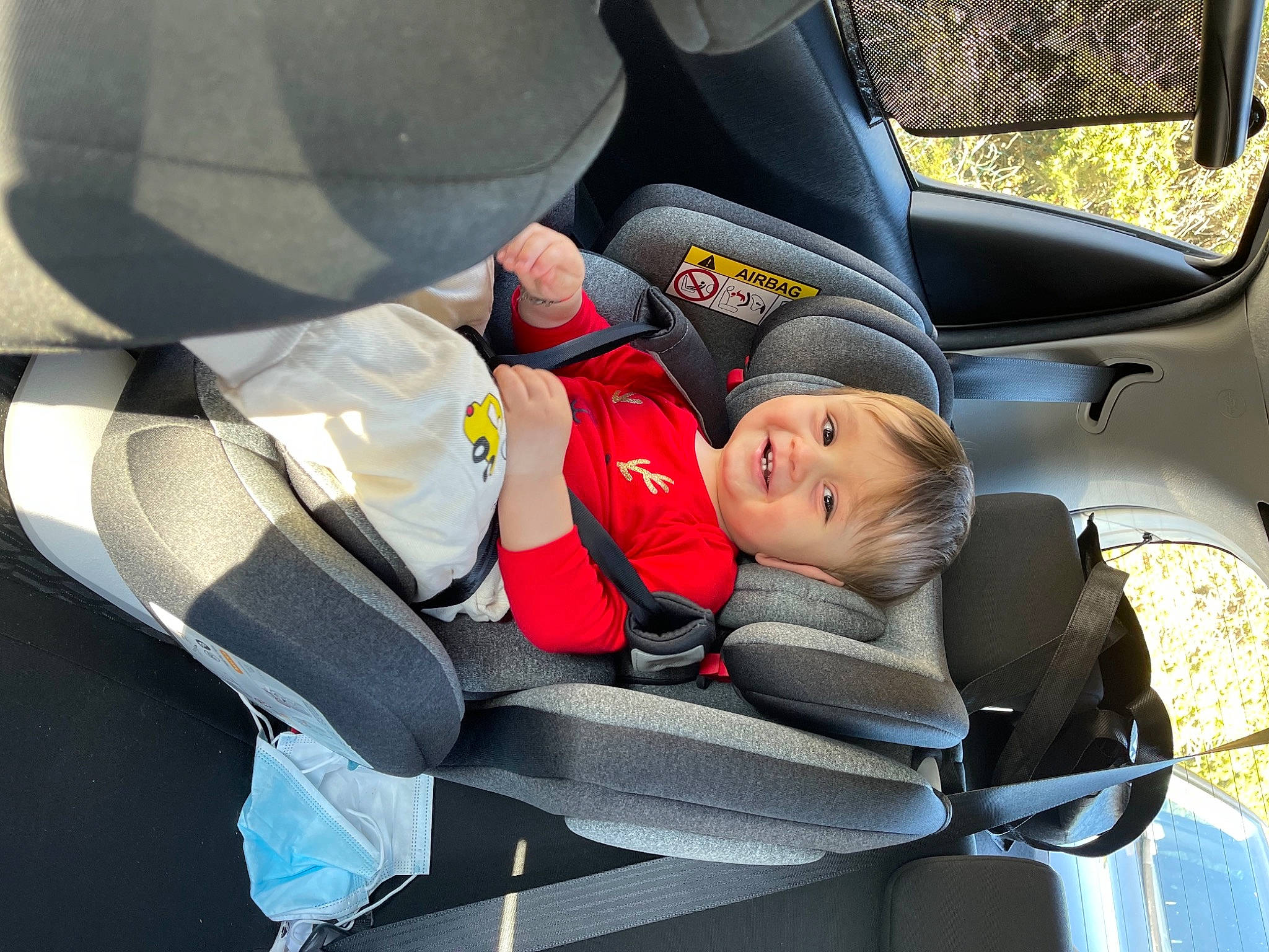 Ayaz a rejoint le concours — aidez-le/la à gagner de superbes lots ! auto_part, automotive_design, automotive_exterior, baby_carriage, car, car_seat, car_seat_cover, child, comfort, face, family_car, head_restraint, joy, mode_of_transport, motor_vehicle, person, product, steering_part, toddler, vehicle