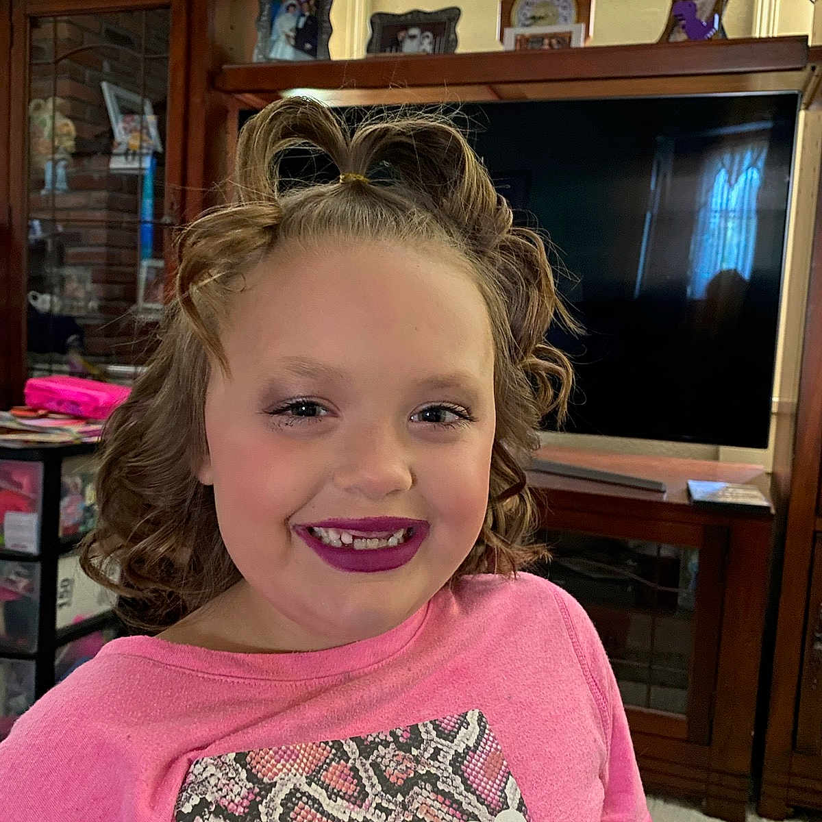 Lilith joined the competition — help win amazing prizes! architecture, cabinet, child, clothing, computerhardware, electronics, entertainmentcenter, face, female, furniture, girl, hardware, head, monitor, person, photography, portrait, screen, t_shirt, tv
