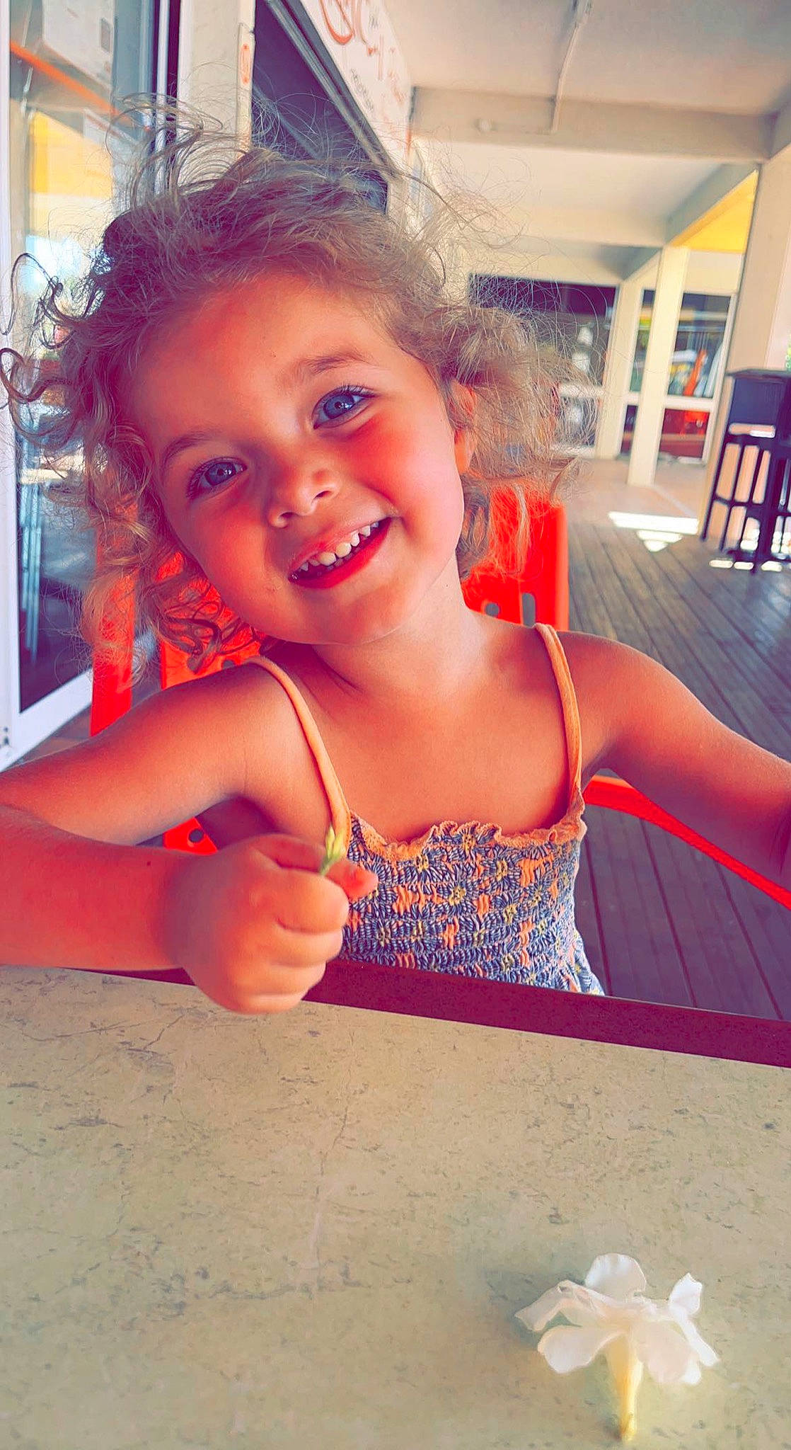 Melia a rejoint le concours — aidez-le/la à gagner de superbes lots ! bathing, blond, brown_hair, chair, chest, child, finger, floor, flooring, fun, happy, iris, joy, leisure, person, room, sitting, smile, swimwear, table