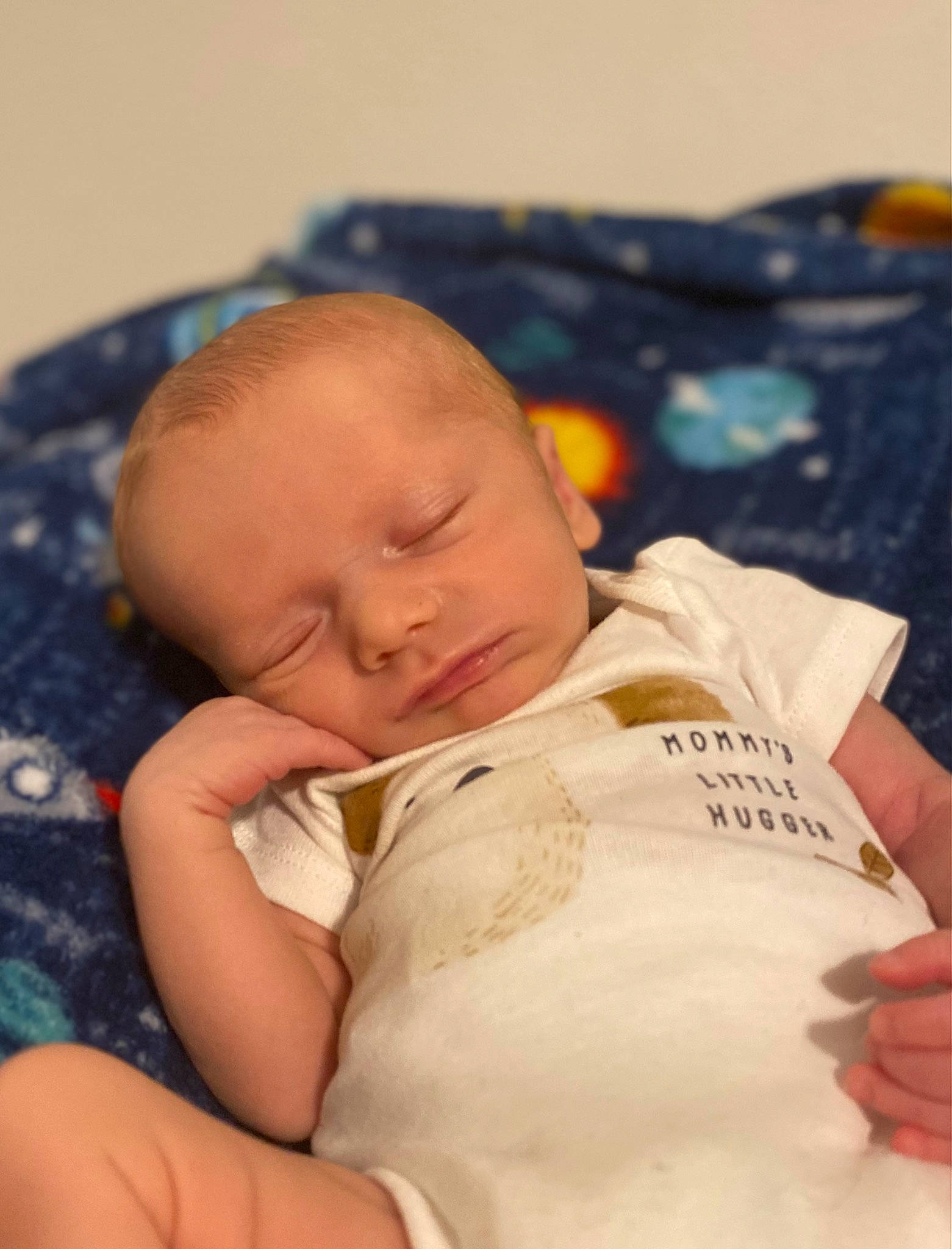 Karsyn is registered to the contest to win money with this photo: abdomen, baby, baby_products, baby_sleeping, baby_toddler_clothing, bedding, bedtime, cheek, comfort, eye, face, finger, happy, head, human_body, linens, nose, person, room, sleeve