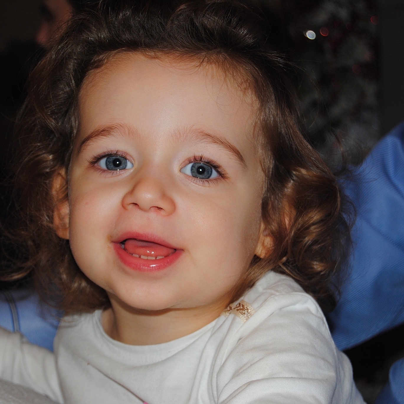 Evaelle participe au concours pour gagner de l'argent avec cette photo : beauty, boy, cheek, child, chin, emotion, eye, face, facial_expression, girl, hair, hairstyle, head, human_hair_color, infant, nose, person, skin, smile, toddler