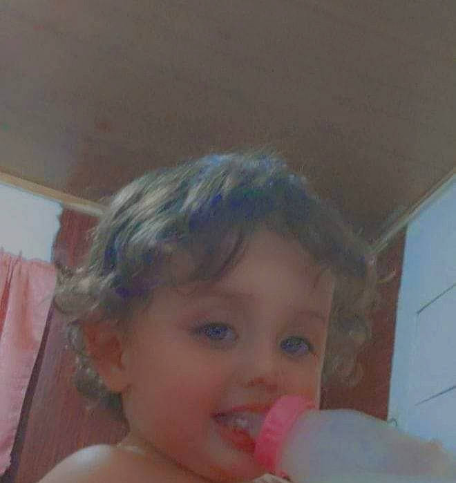 Destiny is registered to the contest to win money with this photo: bathing, bathroom, cheek, chest, child, ear, eyelash, finger, forehead, fun, happy, lip, mouth, nose, person, plumbing_fixture, room, skin, thumb, toddler