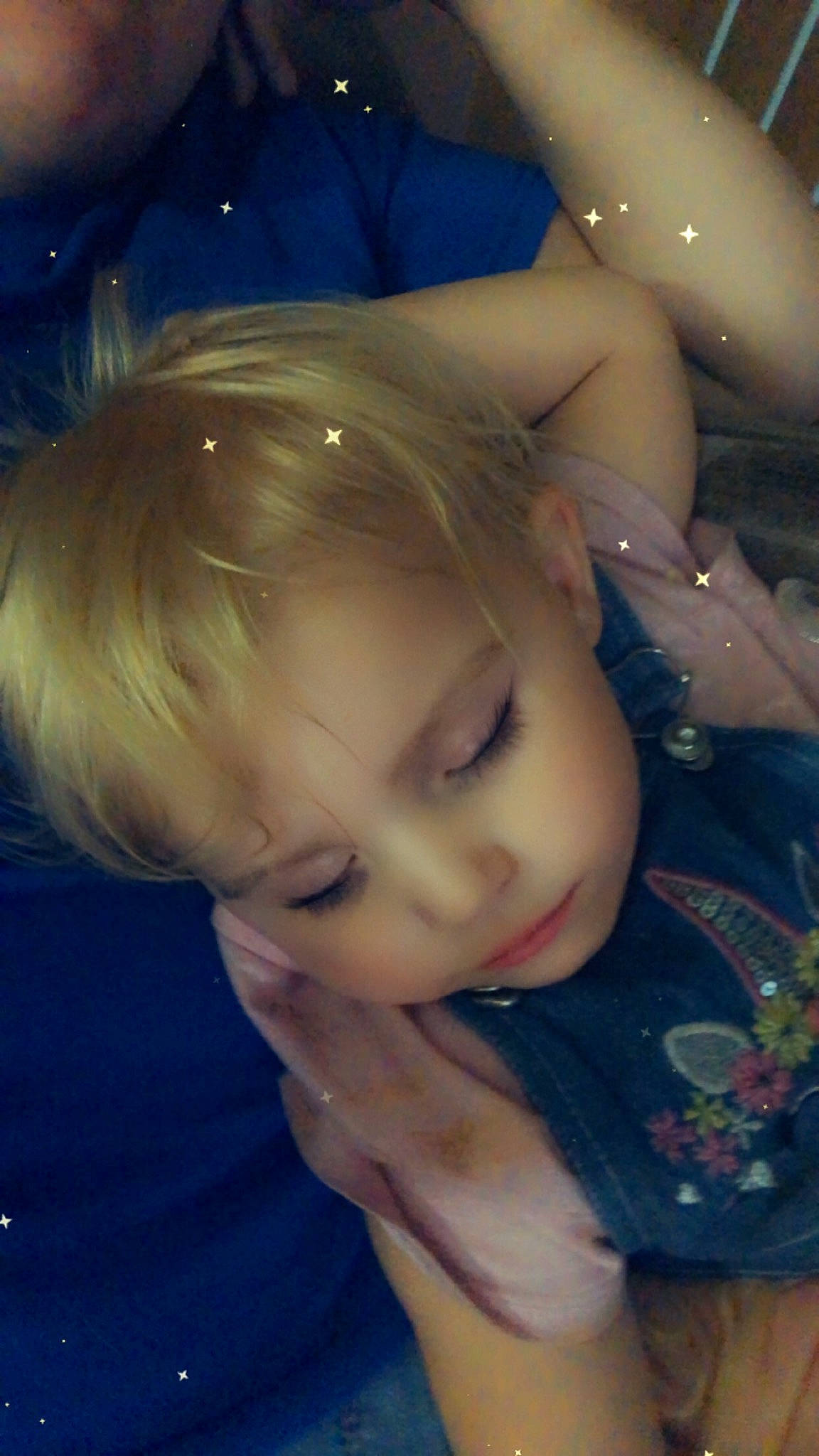 Zelda joined the competition — help win amazing prizes! cheek, cloud, cool, ear, eye, eyebrow, eyelash, finger, forehead, fun, hand, happy, human_body, iris, lip, long_hair, mouth, nose, person, skin