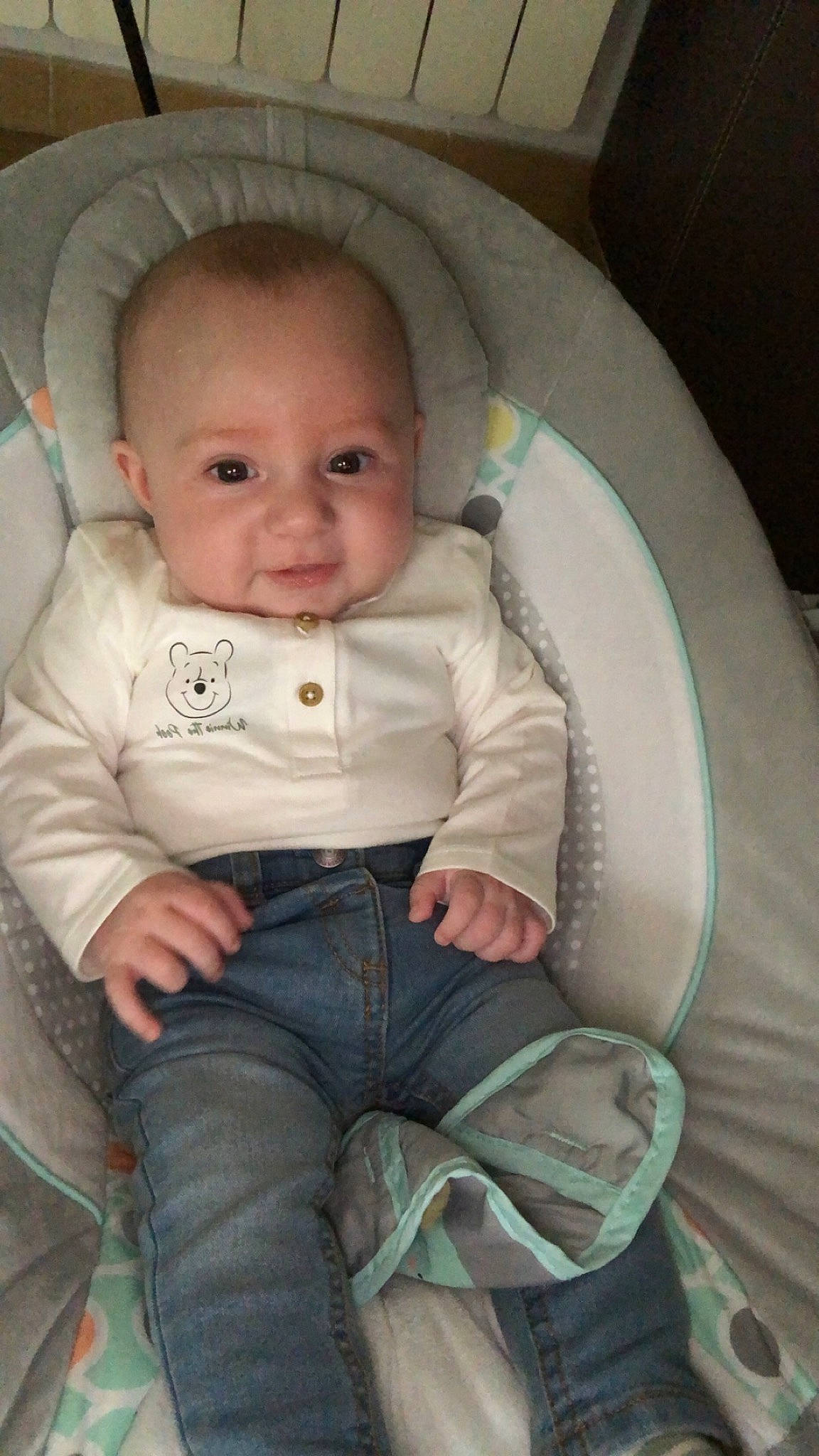 Lorenzo participe au concours pour gagner de l'argent avec cette photo : baby, baby_carriage, baby_products, baby_toddler_clothing, car_seat, chair, cheek, child, comfort, denim, fun, happy, lap, mouth, person, sitting, skin, sleeve, smile, toddler