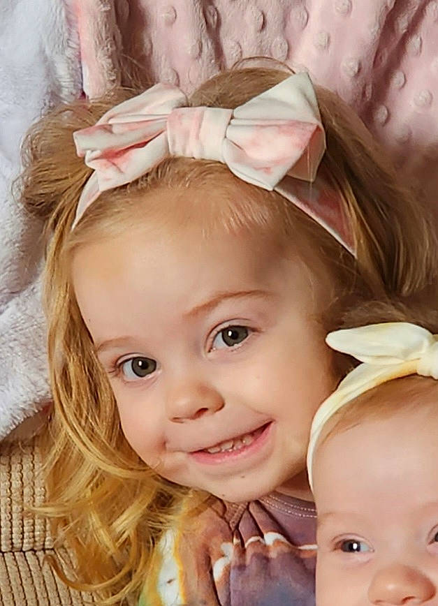 Kit joined the competition — help win amazing prizes! cheek, chin, ear, eye, eyebrow, eyelash, face, facial_expression, forehead, gesture, hair, happy, head, iris, joy, lip, mouth, nose, organ, person