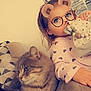 Layana a rejoint le concours — aidez-le/la à gagner de superbes lots ! bedding, carnivore, cat, comfort, companion_dog, doll, domestic_short_haired_cat, eyewear, fawn, felidae, fur, happy, selfie, sitting, small_to_medium_sized_cats, snout, sunglasses, toy, vision_care, whiskers