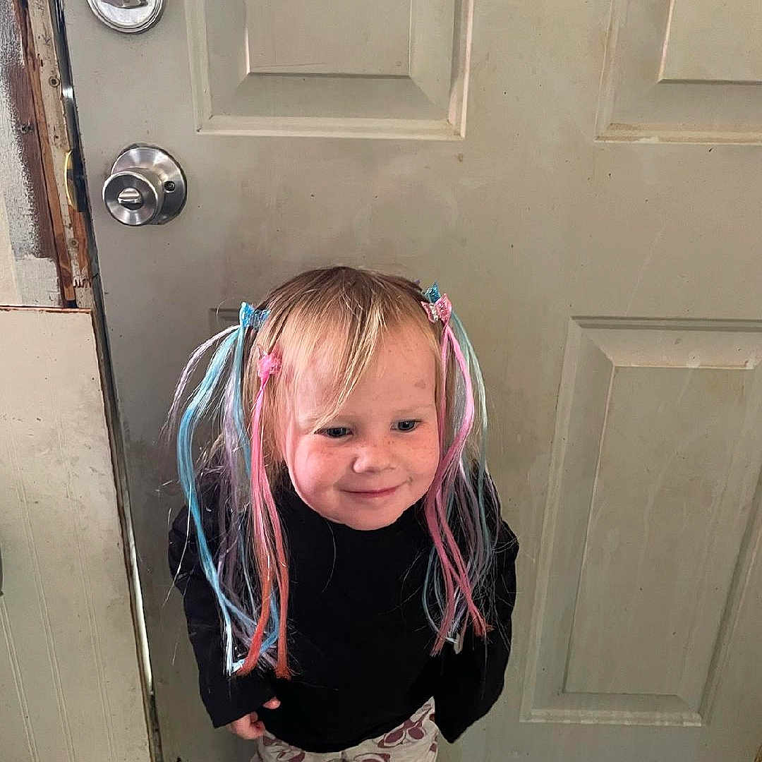 Grace Ferrell is registered to the contest to win money with this photo: blonde, child, face, female, girl, hair, head, highlightedhair, person, pinkhair