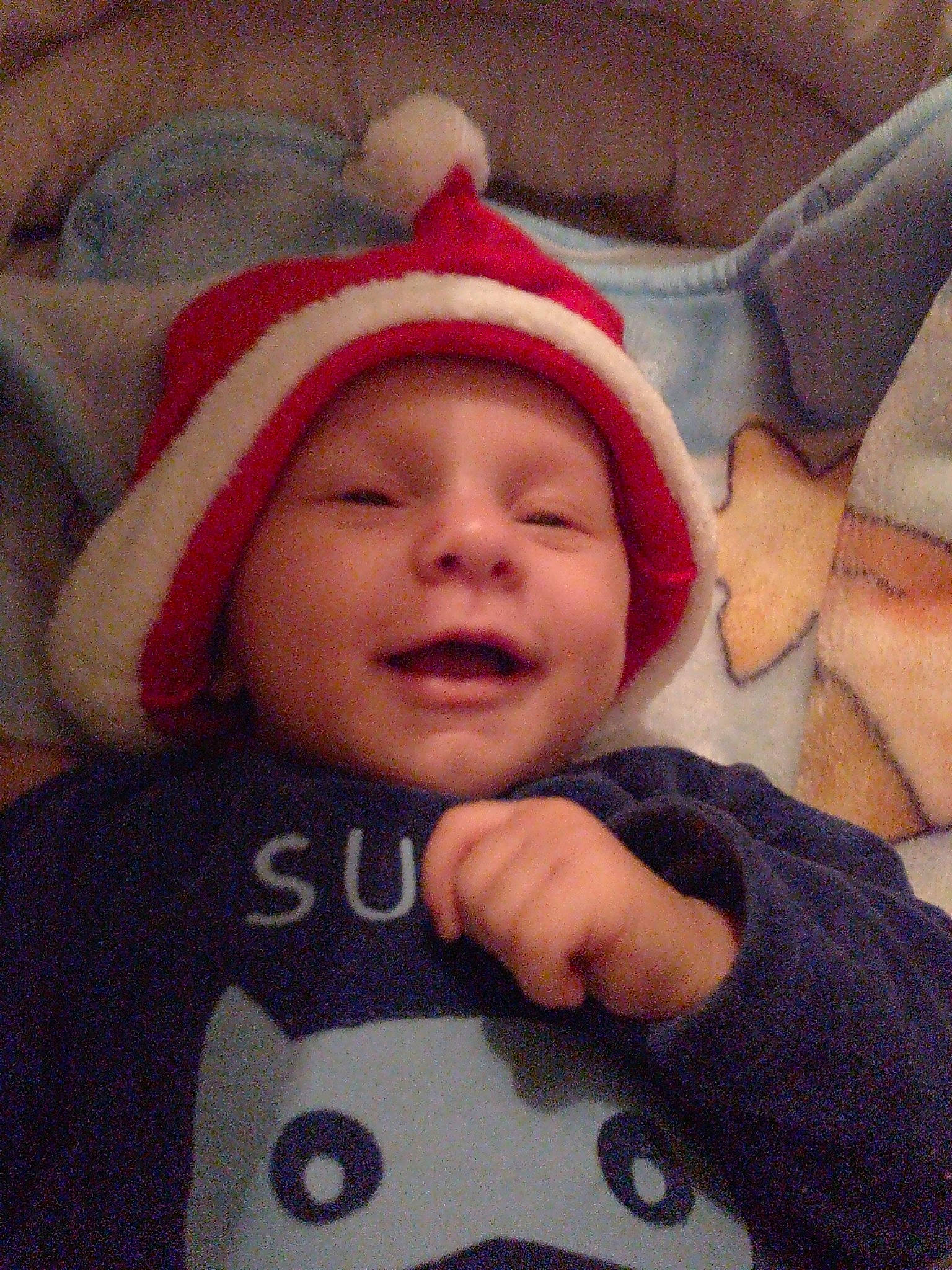 Ylan a rejoint le concours — aidez-le/la à gagner de superbes lots ! cheek, child, cool, ear, emotion, eye, face, fun, head, headgear, infant, mouth, nose, person, pink, product, red, skin, smile, toddler