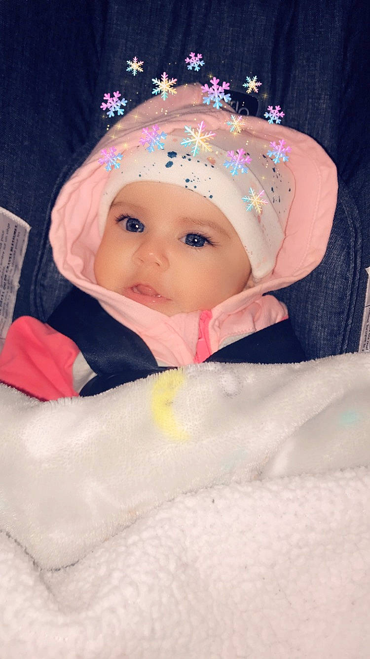 Laylah is registered to the contest to win money with this photo: beauty, child, eye, girl, hair_accessory, head, headgear, headwear, infant, iris, person, pink, product, skin, textile, toddler