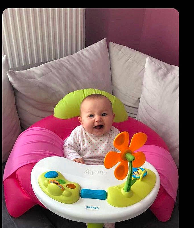 Jade a rejoint le concours — aidez-le/la à gagner de superbes lots !