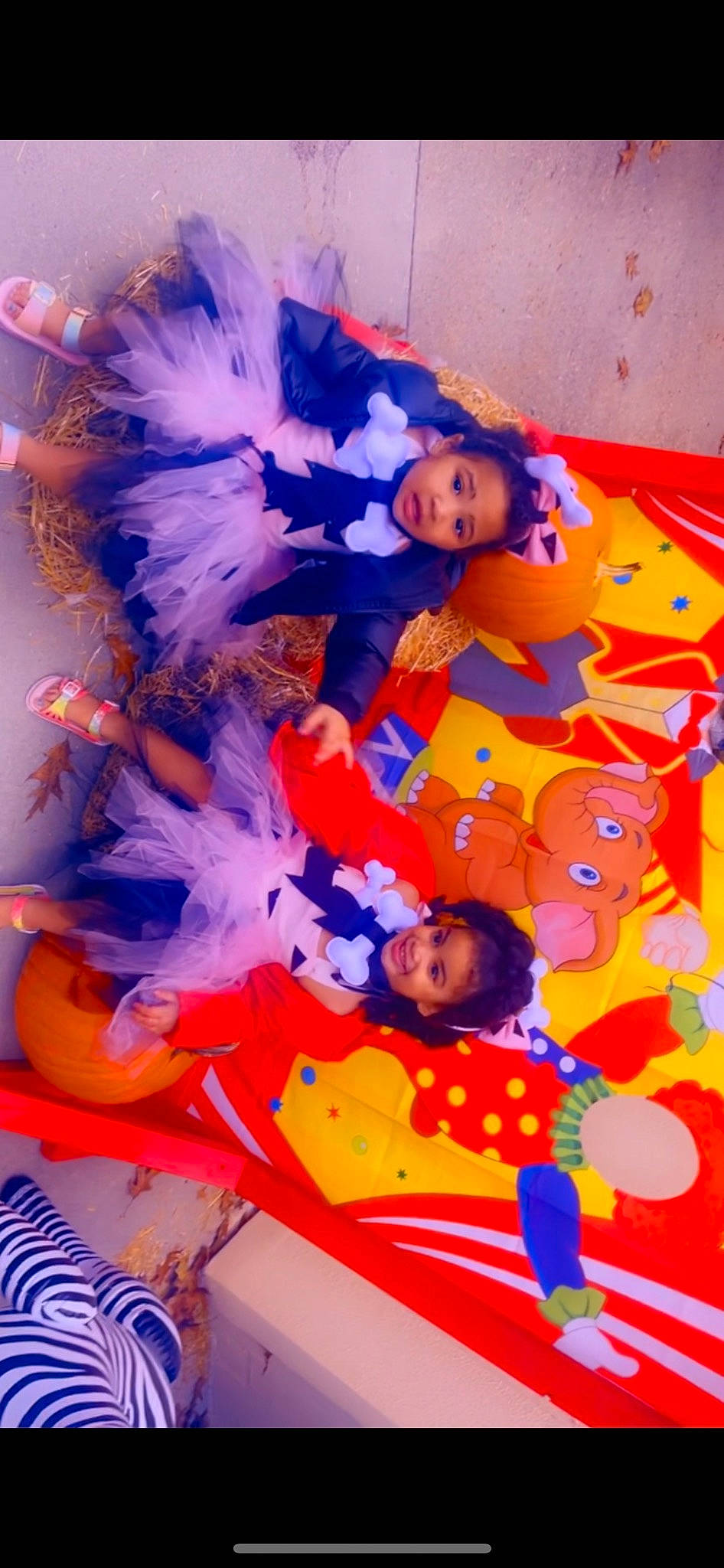 Valentina is registered to the contest to win money with this photo: art, blue, child, electric_blue, entertainment, event, fun, fur, happy, joy, leisure, orange, organism, paint, pattern, person, play, toddler, tree, visual_arts