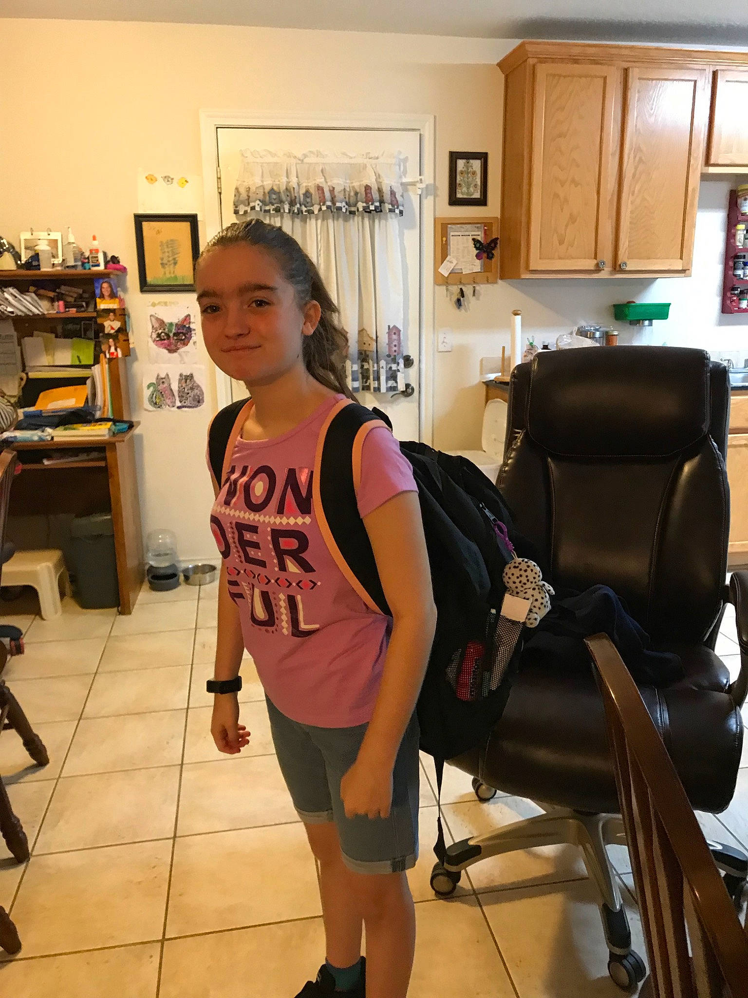 Emily is registered to the contest to win money with this photo: arm, beauty_salon, chair, furniture, hip, human_leg, joint, knee, leg, person, room, shoulder, sitting, thigh