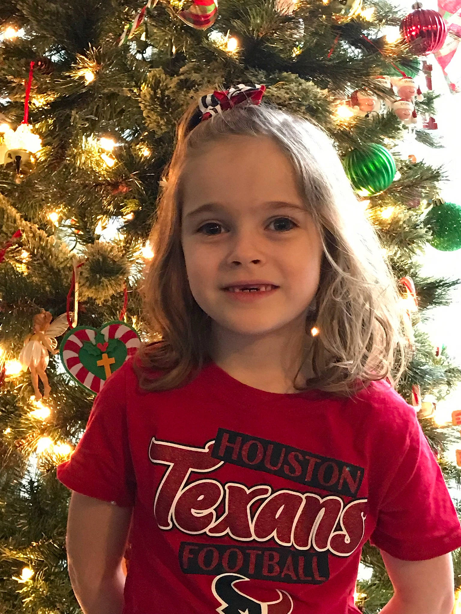 Lexie joined the competition — help win amazing prizes! christmas, christmas_decoration, christmas_eve, christmas_lights, christmas_ornament, christmas_tree, conifer, event, fir, happy, holiday, holiday_ornament, interior_design, long_hair, ornament, person, pine, pine_family, plant, smile