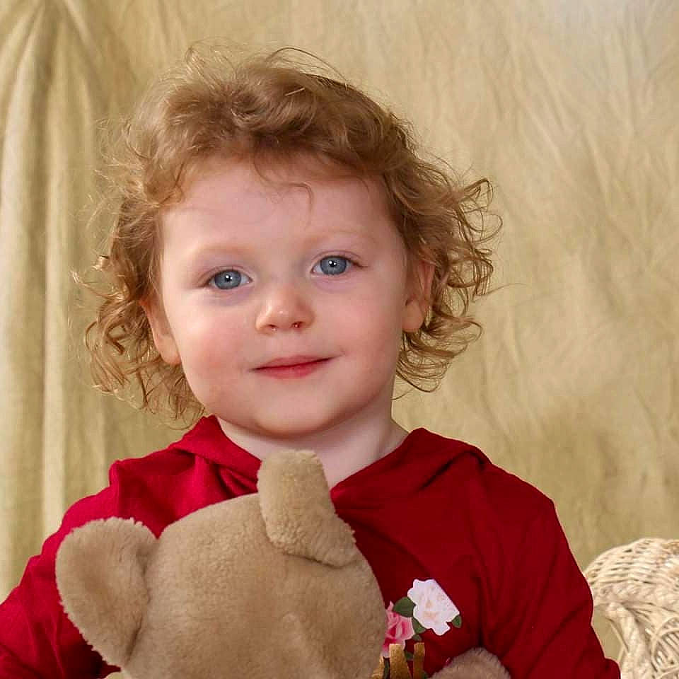 Wynter Brixlee Mounts is registered to the contest to win money with this photo: blond, brown_hair, cheek, child, child_model, face, hair, head, lip, outerwear, person, skin, smile, toddler