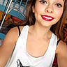 Chloe participe au concours pour gagner de l'argent avec cette photo :