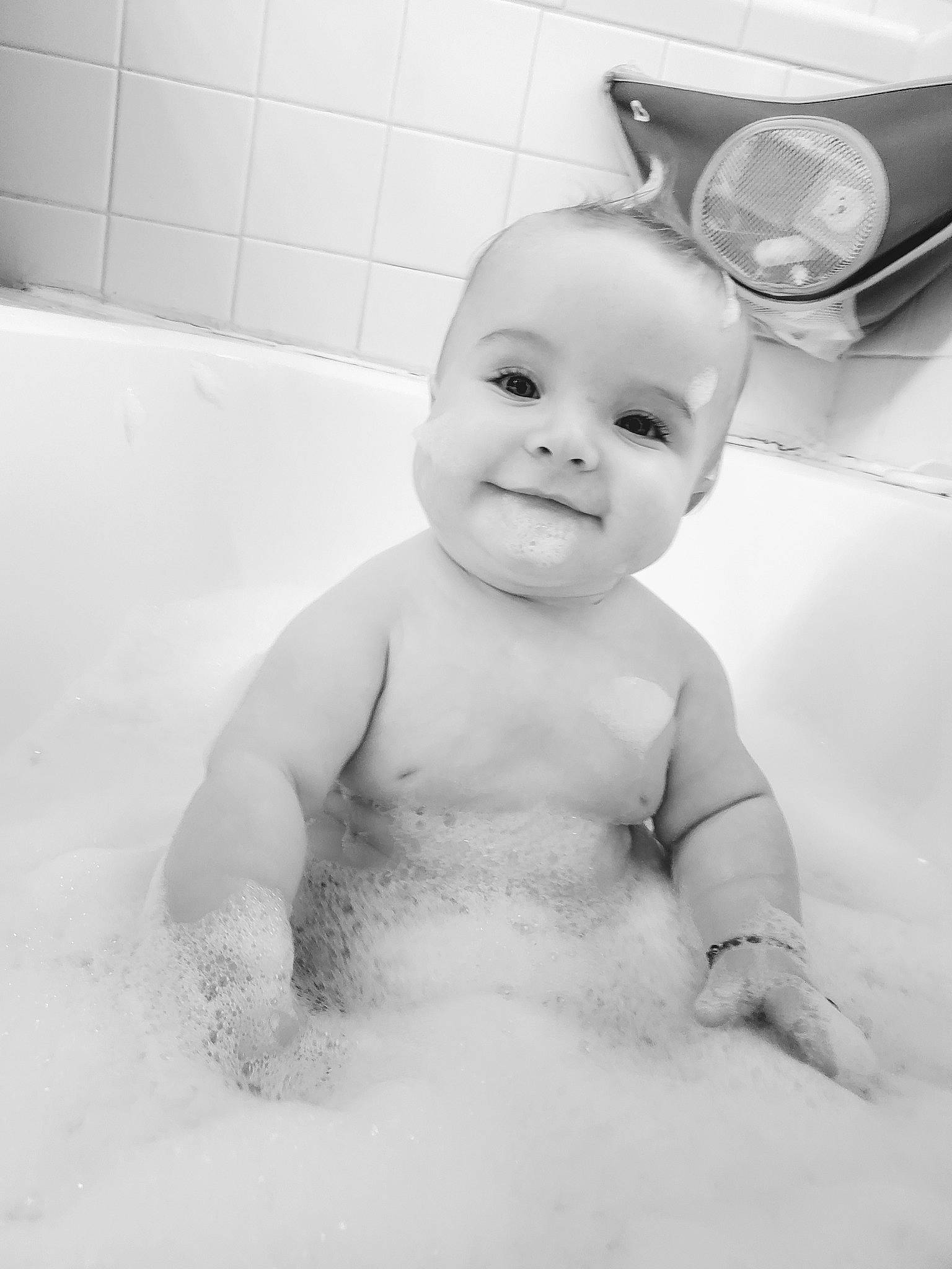 Kyrin joined the competition — help win amazing prizes! baby, baby_bathing, bathing, bathroom, bathtub, chest, eyebrow, fluid, foam, fun, happy, head, human_body, jaw, joy, person, plumbing, plumbing_fixture, skin, smile