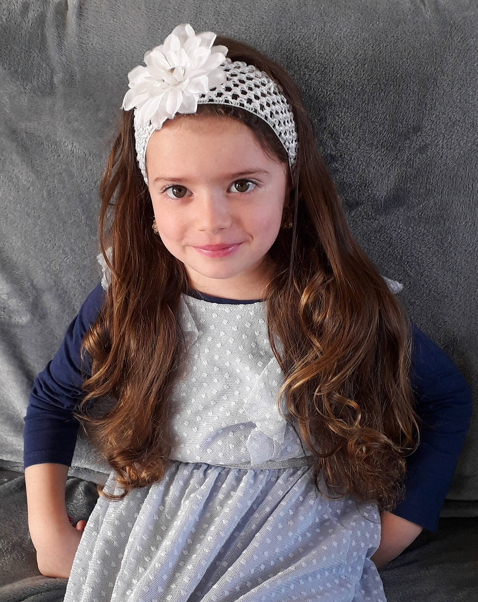 Rosena participe au concours pour gagner de l'argent avec cette photo : bridal_accessory, brown_hair, child, child_model, clothing, crown, fashion_accessory, hair, hair_accessory, hairstyle, headband, headgear, headpiece, headwear, joy, long_hair, person