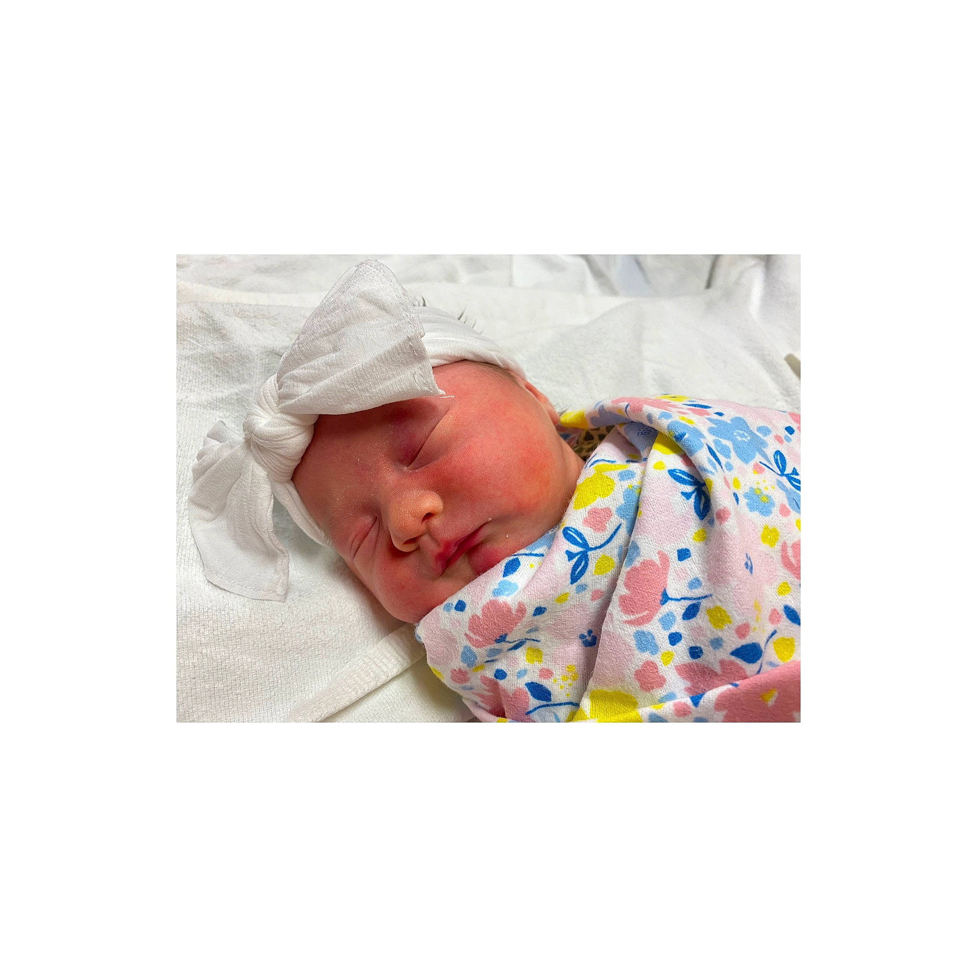 Riverlee is registered to the contest to win money with this photo: baby, baby_products, baby_sleeping, baby_toddler_clothing, bedding, bedtime, cap, cloud, comfort, font, hand, hat, headgear, headwear, human_body, linens, pattern, person, shirt, sleeve