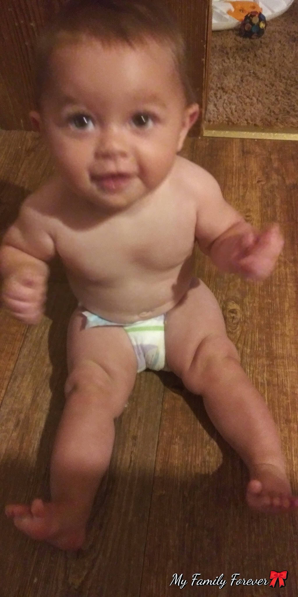 Kc  is registered to the contest to win money with this photo: abdomen, baby, blond, cheek, chest, child, diaper, eye, finger, leg, mouth, muscle, nose, person, skin, smile, thigh, thumb, toddler