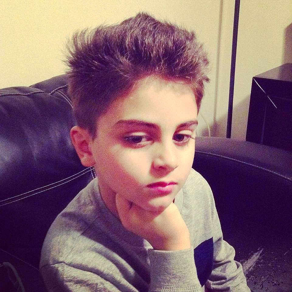 Rowan is registered to the contest to win money with this photo: