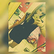 Lena a rejoint le concours — aidez-le/la à gagner de superbes lots !