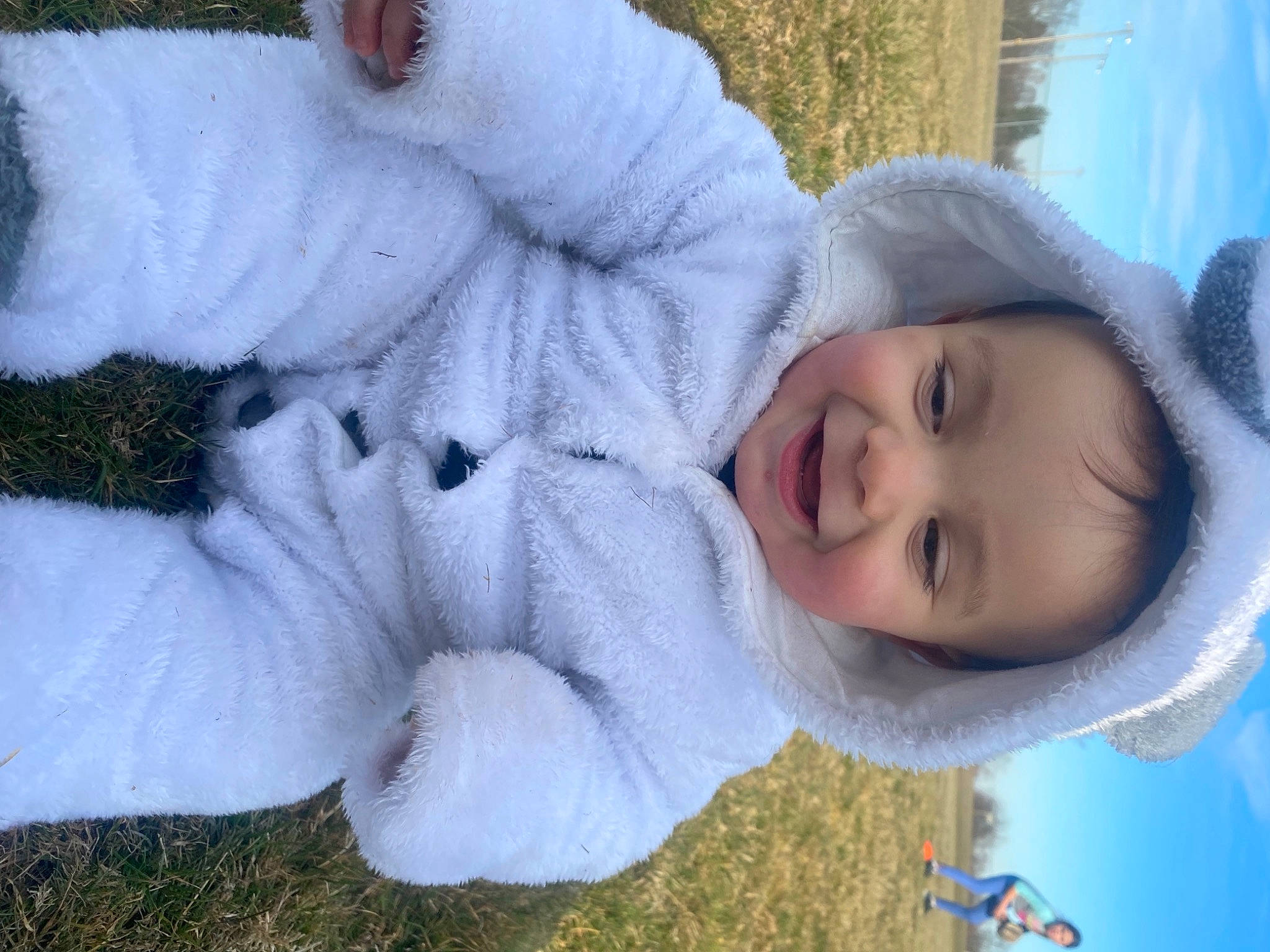 Averi is registered to the contest to win money with this photo: baby, blurred, child, eye, freezing, fun, grass, happy, head, human_body, joy, leisure, mouth, nose, people_in_nature, person, plant, skin, smile, toddler