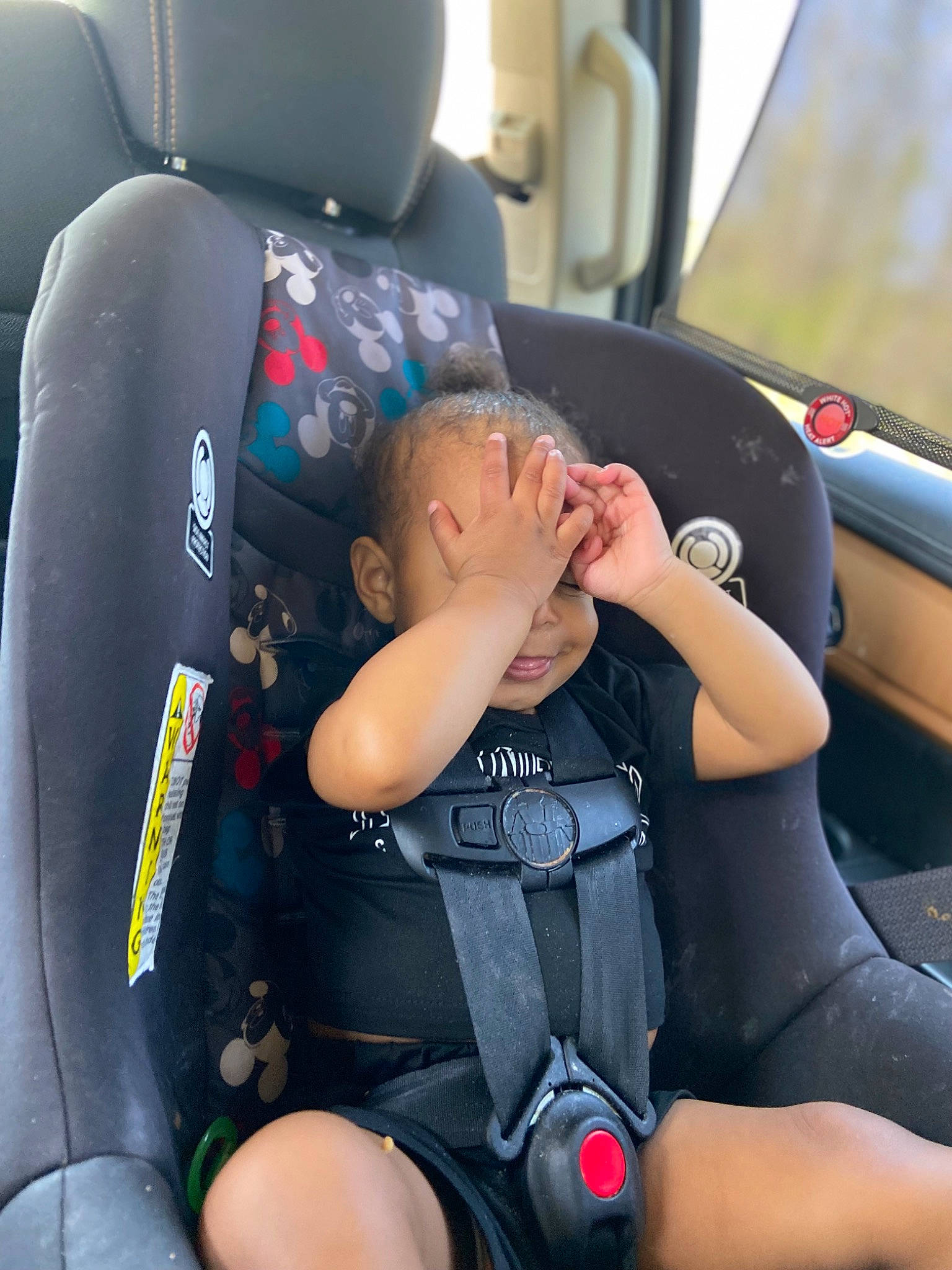 Messiah is registered to the contest to win money with this photo: auto_part, automotive_design, automotive_exterior, car, car_seat, car_seat_cover, child, comfort, electric_blue, family_car, head_restraint, luxury_vehicle, motor_vehicle, person, personal_luxury_car, personal_protective_equipment, steering_wheel, toddler, vehicle, vehicle_door