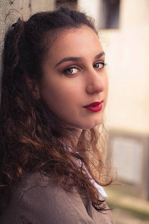 Angie a rejoint le concours — aidez-le/la à gagner de superbes lots ! beauty, black_hair, brown_hair, cheek, eye, eyebrow, eyelash, forehead, girl, human_hair_color, lady, lip, long_hair, model, person, photo_shoot, portrait, portrait_photography, smile