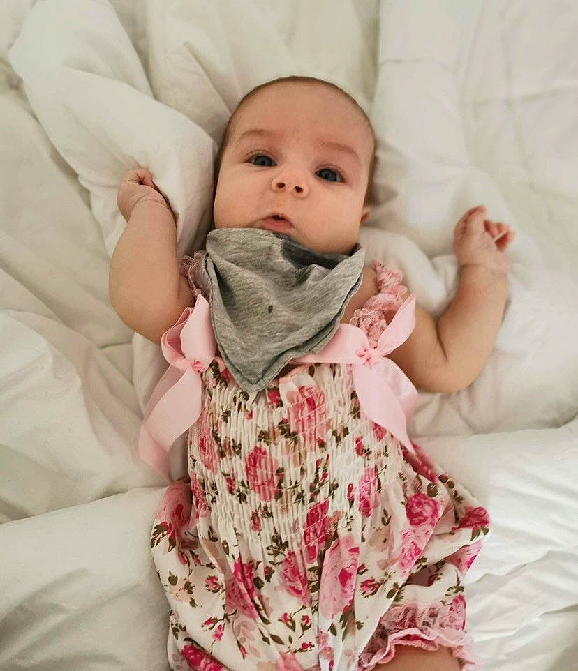 Maddy participe au concours pour gagner de l'argent avec cette photo : baby, baby_sleeping, baby_toddler_clothing, cheek, chin, collar, comfort, dress, eye, face, gesture, happy, head, human_body, lip, neck, nose, person, skin, sleeve